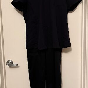 Fabletics Black Scrub Set